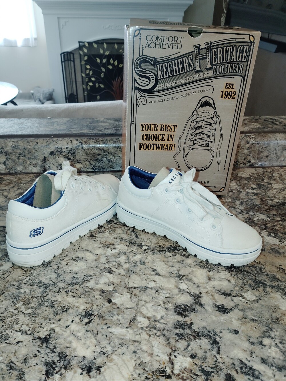 Skechers Men's White Sneakers with Navy Trim - Picture 1 of 3